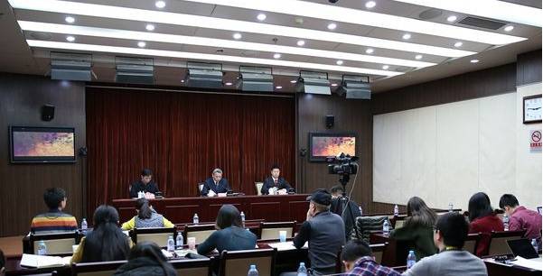 2017年逐步實(shí)現(xiàn)異地就醫(yī)費(fèi)用直接結(jié)算……以后看病不用愁！